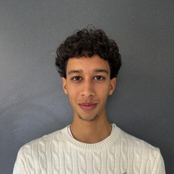 Babysitter in La Garde: Yassine