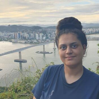 Babysitter in Divinópolis: Fernanda