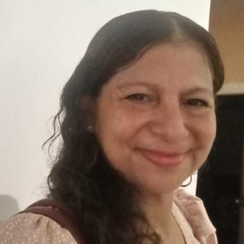 Babysitter in Panama City: Marta Valdés