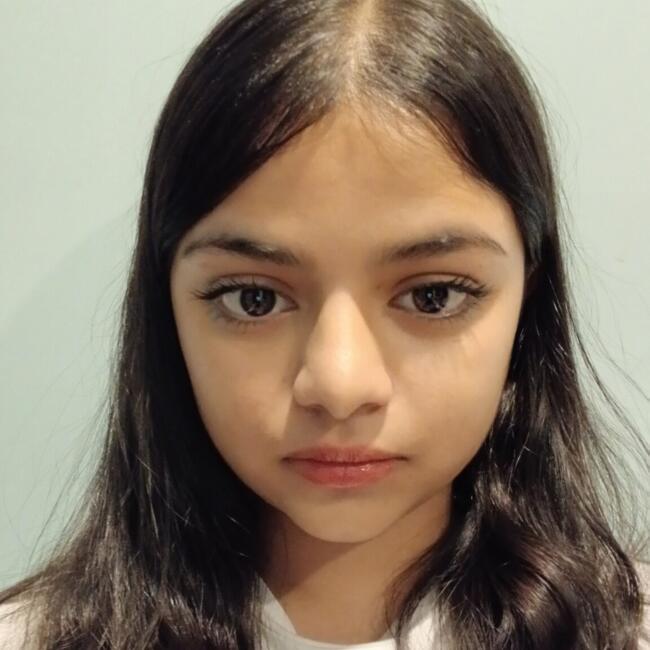 Babysitter in Cork: Pronnima