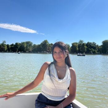 Babysitter in Madrid: Nerea