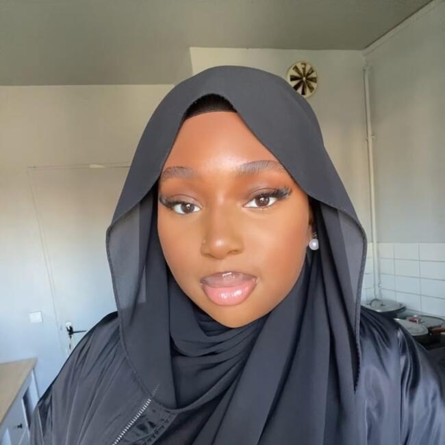 Babysitter in Villeneuve-Saint-Georges: Assa