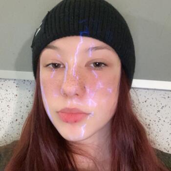 Babysitter in Genk: Amber
