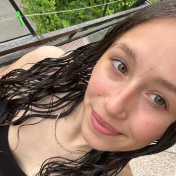 Babysitter Verano Brianza: Linda