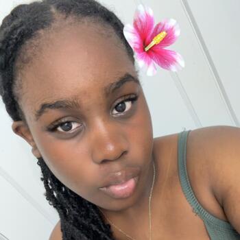 Babysitter in Maplewood (New Jersey): Kiara