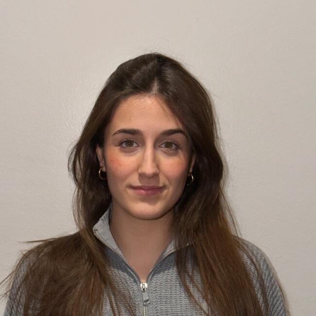 Canguro en Martorell: Adriana