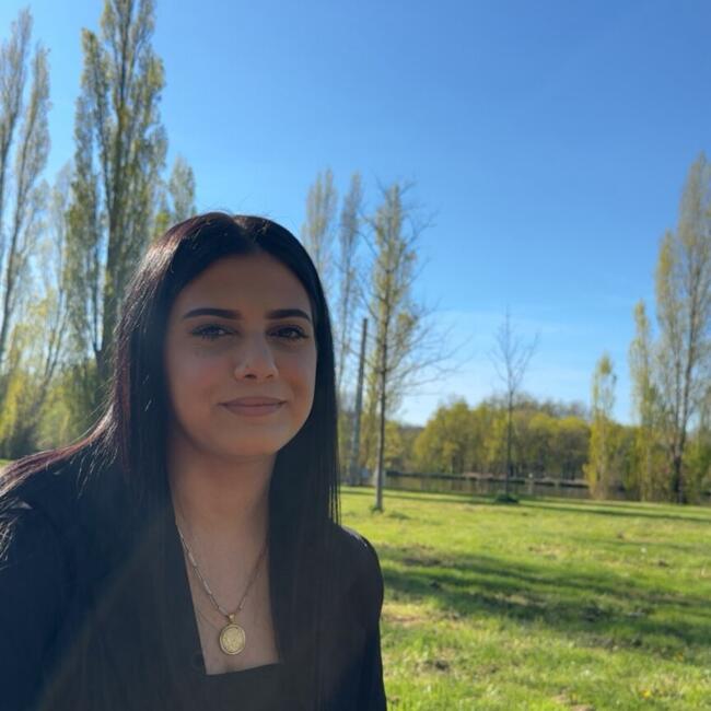 Babysitter in Toulouse: Atika
