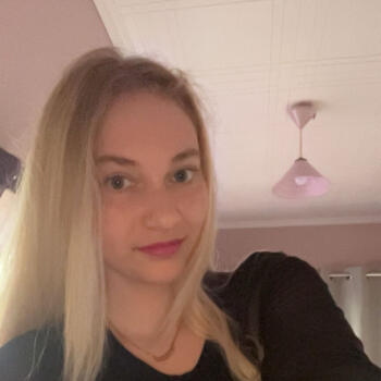 Babysitter in Sains-en-Gohelle: Savannah