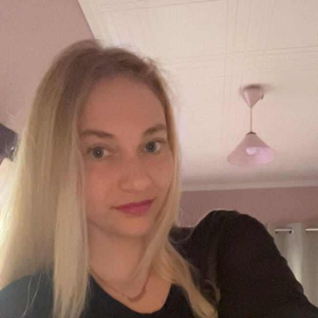 Babysitter in Sains-en-Gohelle: Savannah