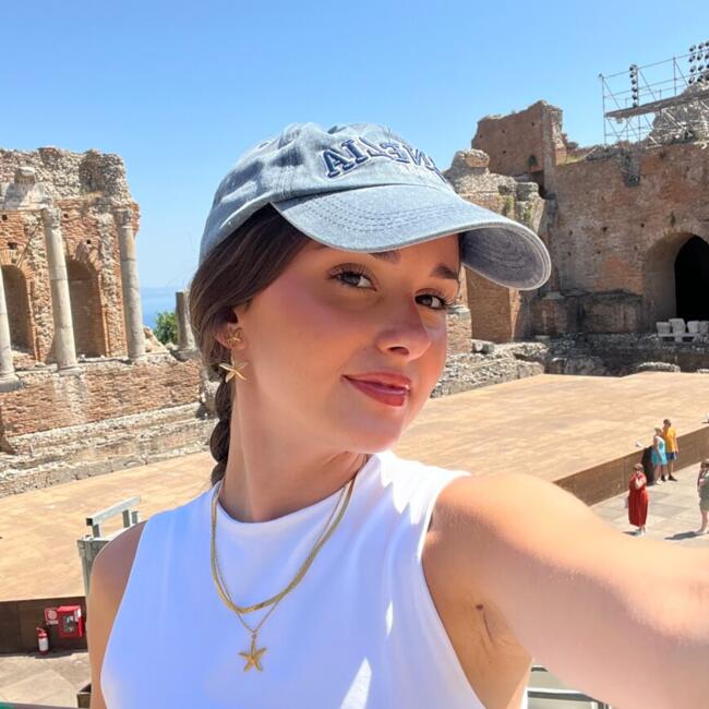 Canguro en Tomares: Carmen Garrido