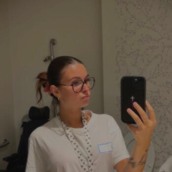 Babysitter in Saint-Astier: Noelia