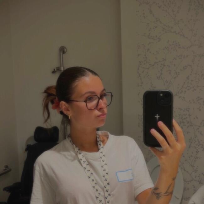 Babysitter in Saint-Astier: Noelia