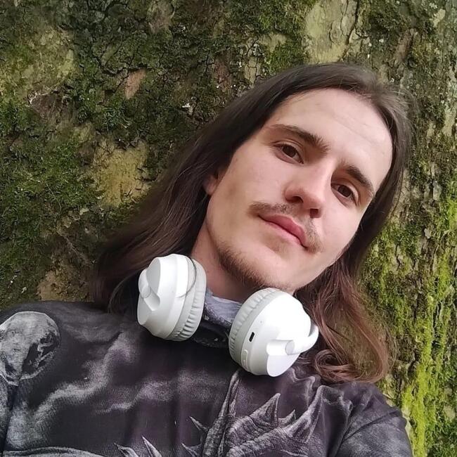 Babysitter in Tournai: Loïc