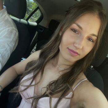 Babysitter a Recanati: Linda