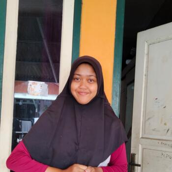 Nanny in Depok Baru: Mutiara