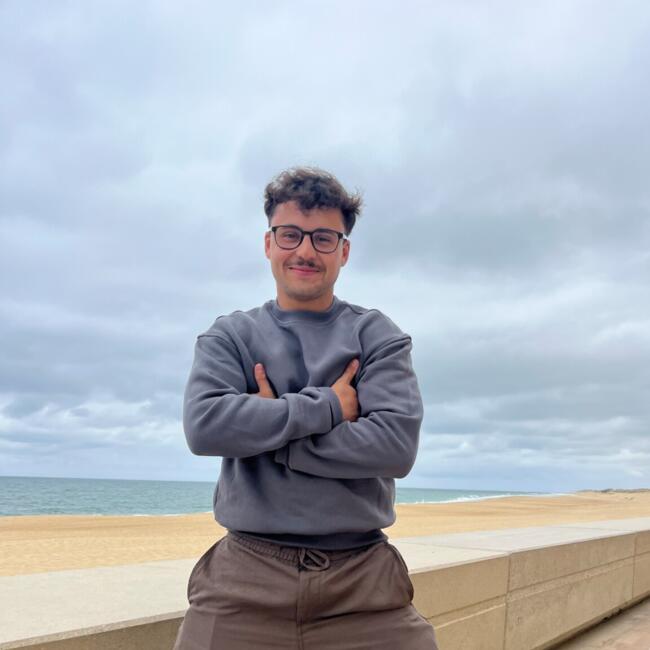 Babysitter in Brive-la-Gaillarde: Louis