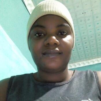 Nanny in Brink’s Vlakfontein: Sikhangele