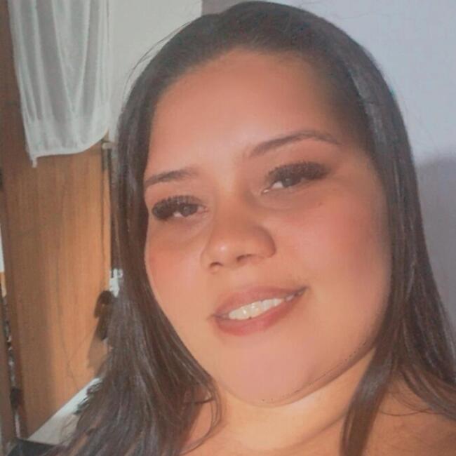 Babysitter in Angra dos Reis: Ana Beatriz