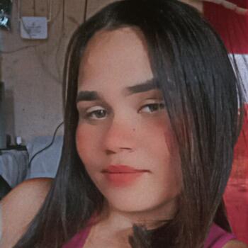 Babysitter in Luis Eduardo Magalhães: Karolayne