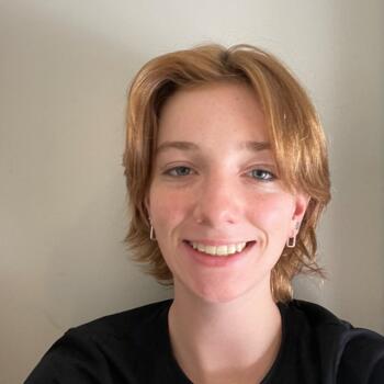 Babysitter in Melbourne: Grace