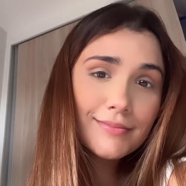 Emprego de babá em Teresina: Taynara