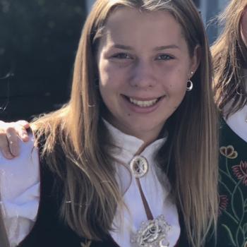 Barnevakt i Nesbru: Sara