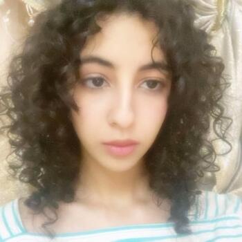 Babysitter in Agadir: Lina