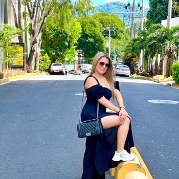 Babysitting job in Mosquera: babysitting job Daniela