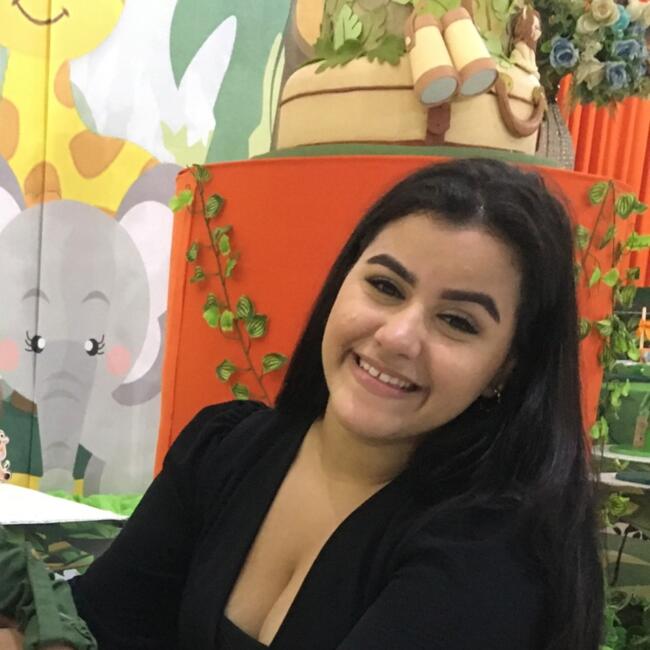 Babysitter in Eusébio: Elisah