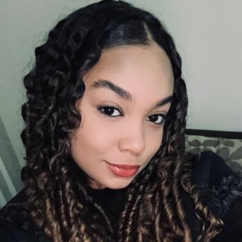 Babá Governador Valadares: Kemelly