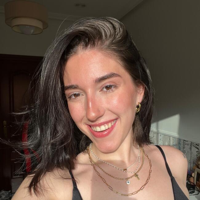 Babysitter in Hellín: ANGELA