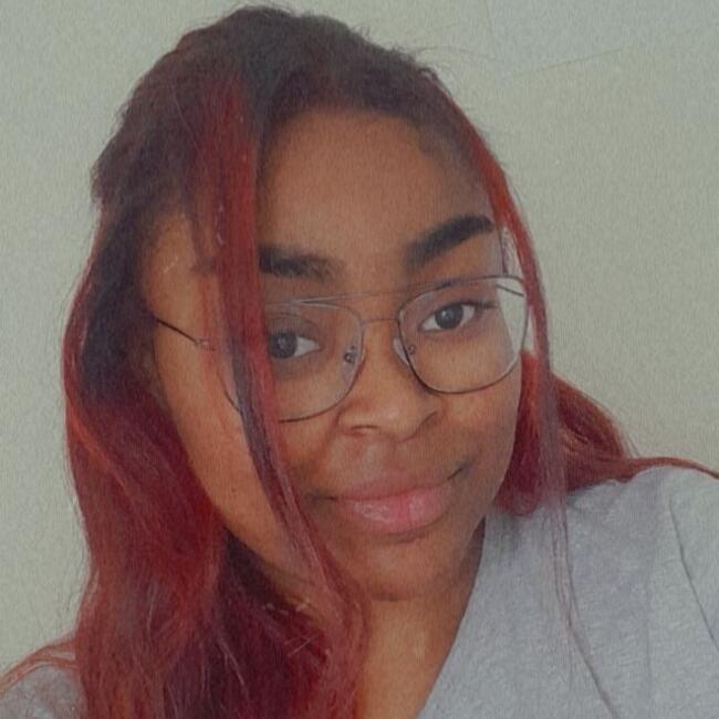 Babysitter in Cesson-Sévigné: Leanne