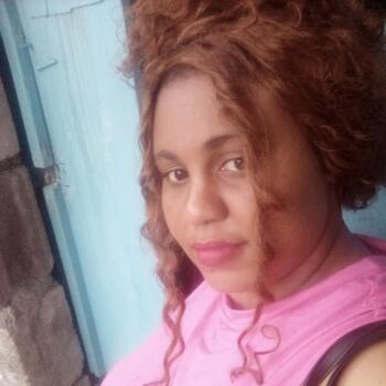 Niñera Cañafistol (Provincia de Peravia): Carolina