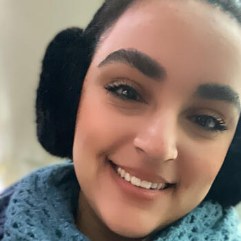 Babysitter Messina: Laya