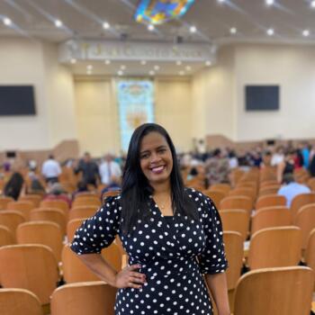 Babysitter Petrópolis: Daniele