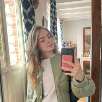 Babysitter in Dijon: Lisette