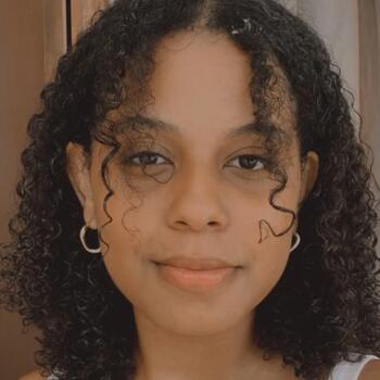 Babysitter em Coimbra: Camila