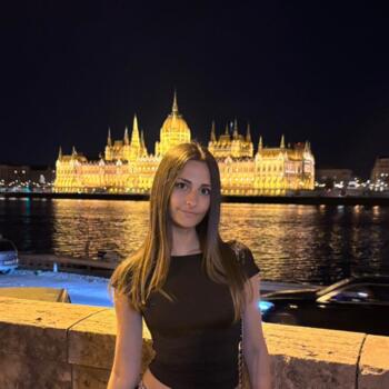 Babysitter Craponne: Emma