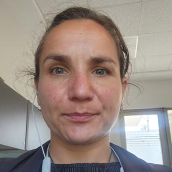 Trabajo para niñera en Maipú: trabajo de niñera Estefania