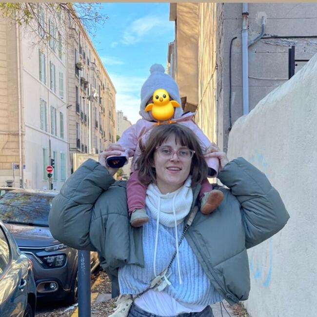 Babysitter in Marseille: Emma