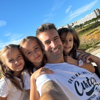 Familia Madrid: ALBERTO