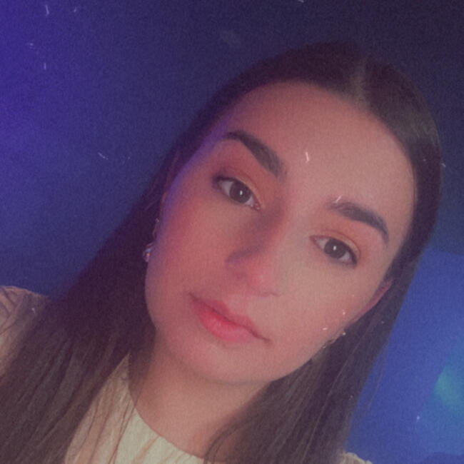 Babysitter in Bourg-en-Bresse: Manon