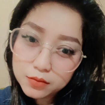 Babysitter Pulau Bali: Juwita