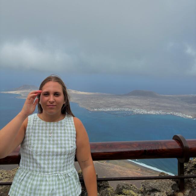 Babysitter in San Sebastián de los Reyes: Rocio