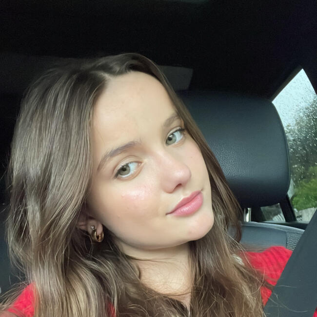 Babysitter em Sermonde: Mariana