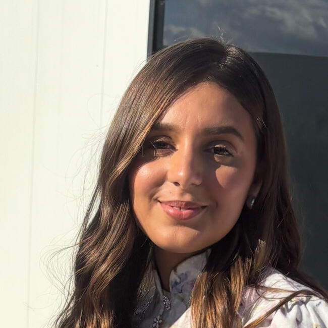 Babysitter in Bron: Rahma