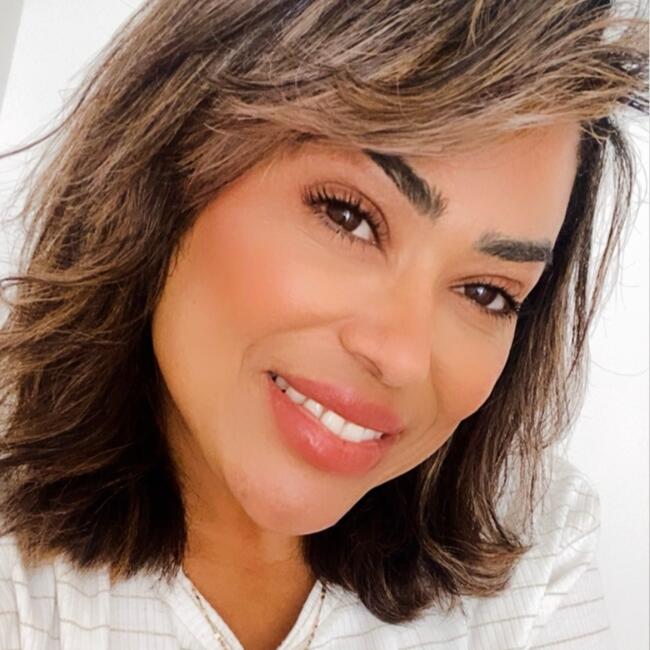 Babysitter em Lamaçães: Viviane gomes