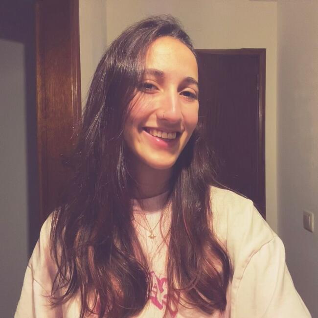 Babysitter in Lousã: Marina