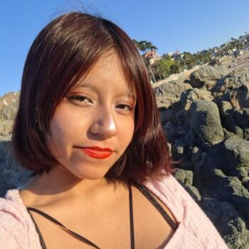 Babysitter in Renca: Akemi