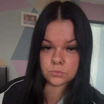 Babysitter in Chimay: Laurane
